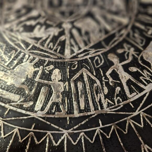 Beautiful Handmade Multi-metal Egyptian Hieroglyph Plate 12" Diameter no dings - Picture 2 of 4